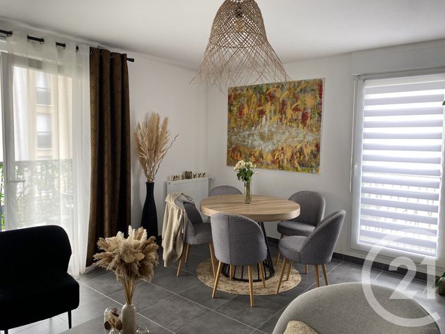 Appartement F4 &agrave; vendre - 4 pi&egrave;ces - 78 m2 - Ozoir La Ferriere - 77 - ILE-DE-FRANCE