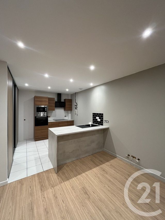 Appartement Studio à louer ROISSY EN BRIE