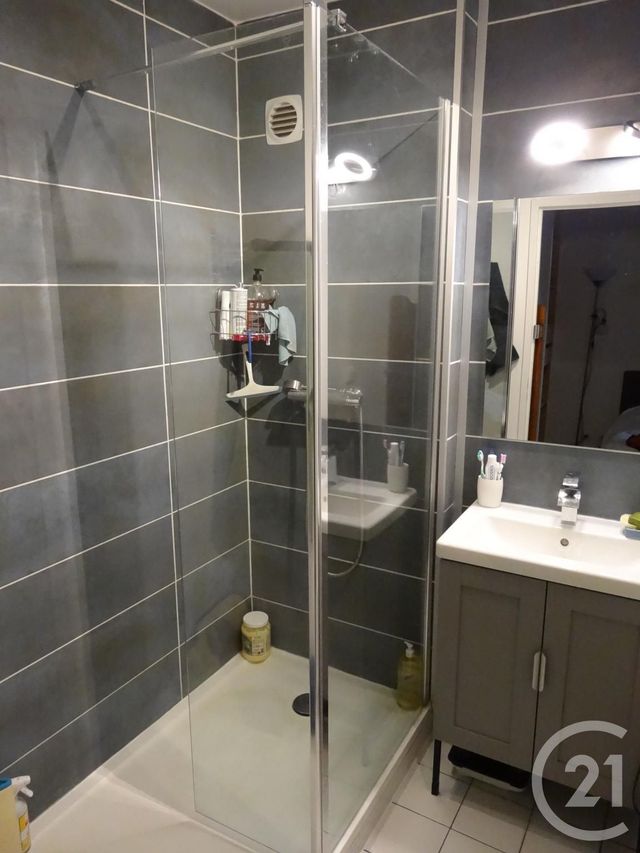 Appartement F2 &agrave; vendre - 2 pi&egrave;ces - 46,08 m2 - Roissy En Brie - 77 - ILE-DE-FRANCE