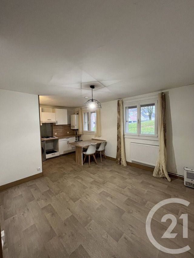 Appartement Studio &agrave; louer - 1 pi&egrave;ce - 25 m2 - Roissy En Brie - 77 - ILE-DE-FRANCE