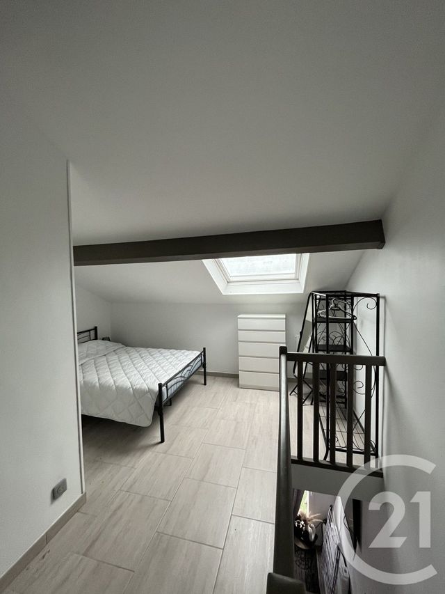 Appartement Studio &agrave; louer - 2 pi&egrave;ces - 35 m2 - Pontault Combault - 77 - ILE-DE-FRANCE