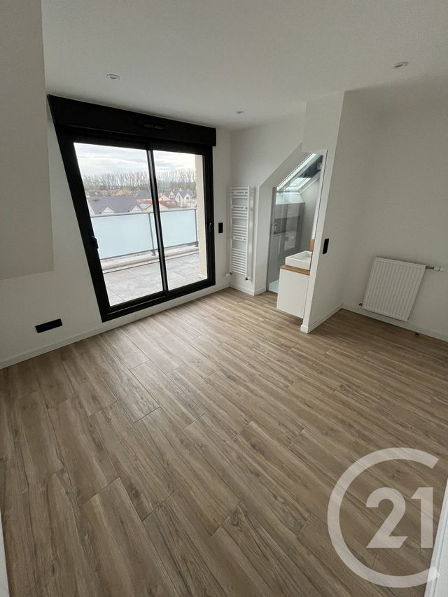 Appartement F2 &agrave; louer - 2 pi&egrave;ces - 54 m2 - Pontault Combault - 77 - ILE-DE-FRANCE