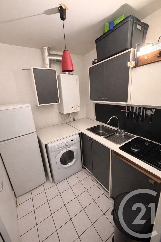 Appartement Studio &agrave; vendre - 1 pi&egrave;ce - 26 m2 - Ozoir La Ferriere - 77 - ILE-DE-FRANCE