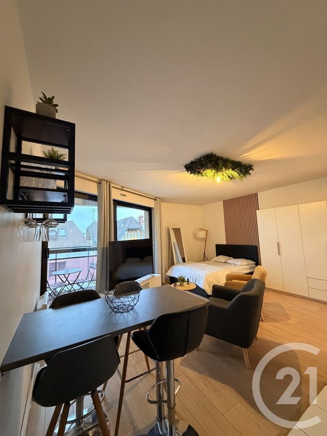 Appartement Studio &agrave; louer - 1 pi&egrave;ce - 38 m2 - Roissy En Brie - 77 - ILE-DE-FRANCE