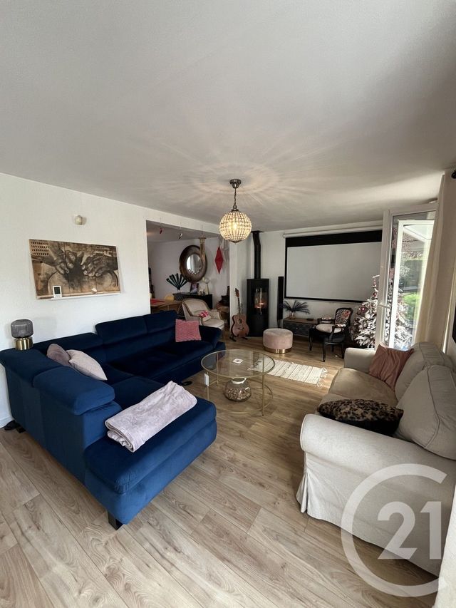 Maison &agrave; louer - 7 pi&egrave;ces - 165,63 m2 - Ozoir La Ferriere - 77 - ILE-DE-FRANCE