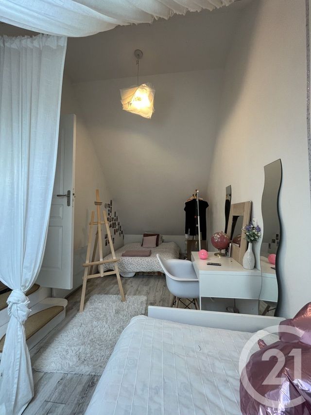 Maison &agrave; louer - 7 pi&egrave;ces - 165,63 m2 - Ozoir La Ferriere - 77 - ILE-DE-FRANCE