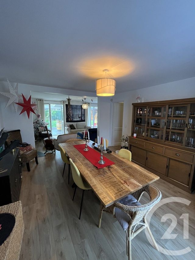 Maison &agrave; louer - 7 pi&egrave;ces - 165,63 m2 - Ozoir La Ferriere - 77 - ILE-DE-FRANCE