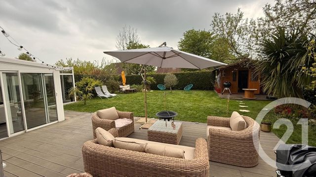 Maison &agrave; louer - 7 pi&egrave;ces - 165,63 m2 - Ozoir La Ferriere - 77 - ILE-DE-FRANCE