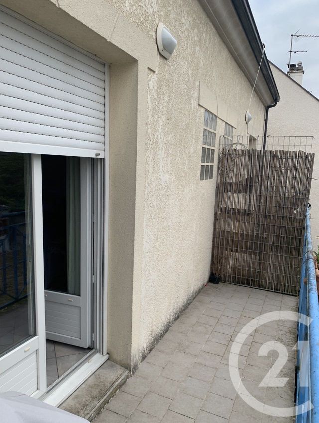 Appartement F3 &agrave; louer - 3 pi&egrave;ces - 55 m2 - Ozoir La Ferriere - 77 - ILE-DE-FRANCE