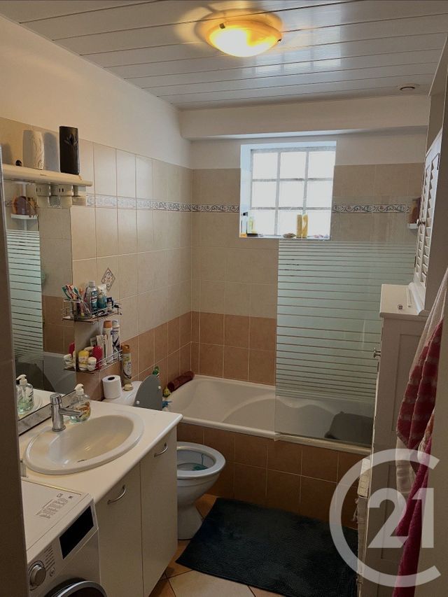 Appartement F3 &agrave; louer - 3 pi&egrave;ces - 55 m2 - Ozoir La Ferriere - 77 - ILE-DE-FRANCE