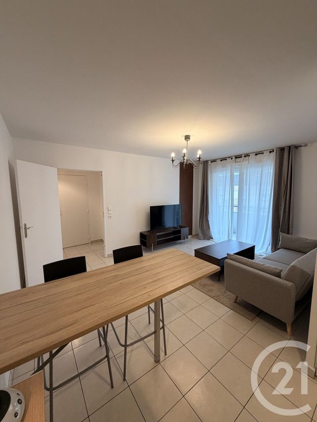 Appartement F2 à louer ATHIS MONS