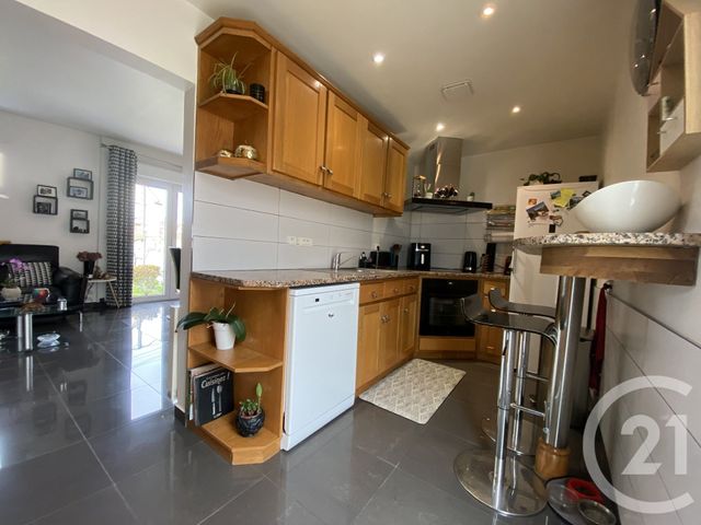 Maison &agrave; vendre - 5 pi&egrave;ces - 75,11 m2 - Ozoir La Ferriere - 77 - ILE-DE-FRANCE