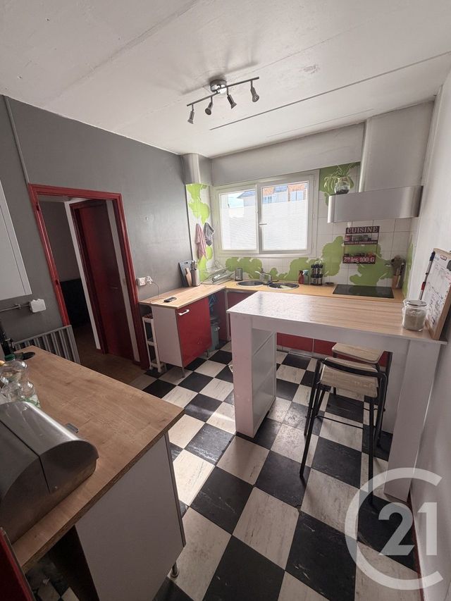 Maison &agrave; louer - 7 pi&egrave;ces - 135 m2 - Ozoir La Ferriere - 77 - ILE-DE-FRANCE