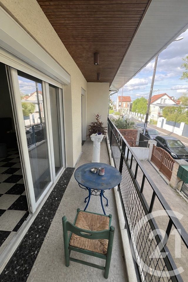 Appartement F3 &agrave; louer - 3 pi&egrave;ces - 61 m2 - Neuilly Plaisance - 93 - ILE-DE-FRANCE