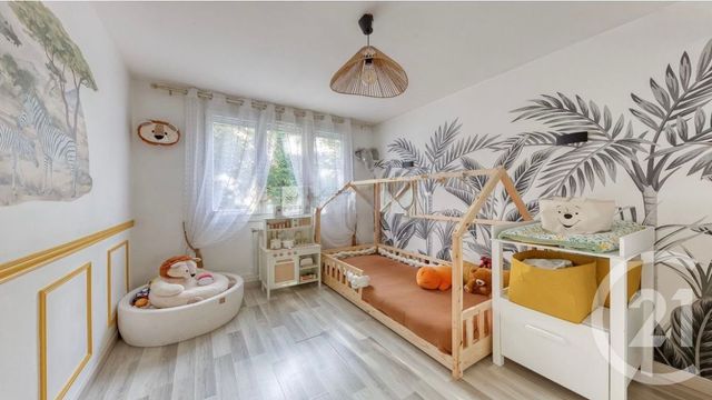 Appartement F3 &agrave; louer - 3 pi&egrave;ces - 57 m2 - Ozoir La Ferriere - 77 - ILE-DE-FRANCE