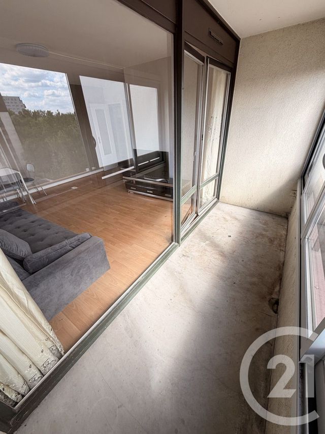 Appartement F3 &agrave; louer - 3 pi&egrave;ces - 64,50 m2 - Champs Sur Marne - 77 - ILE-DE-FRANCE