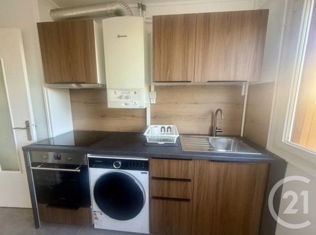 Appartement F3 &agrave; louer - 3 pi&egrave;ces - 56 m2 - Thiais - 94 - ILE-DE-FRANCE