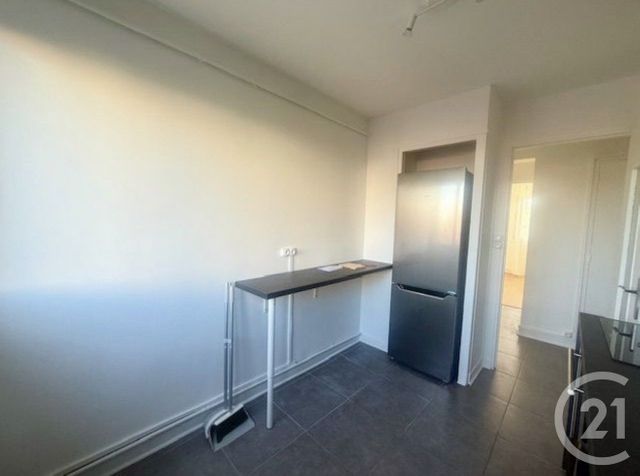Appartement F3 &agrave; louer - 3 pi&egrave;ces - 56 m2 - Thiais - 94 - ILE-DE-FRANCE