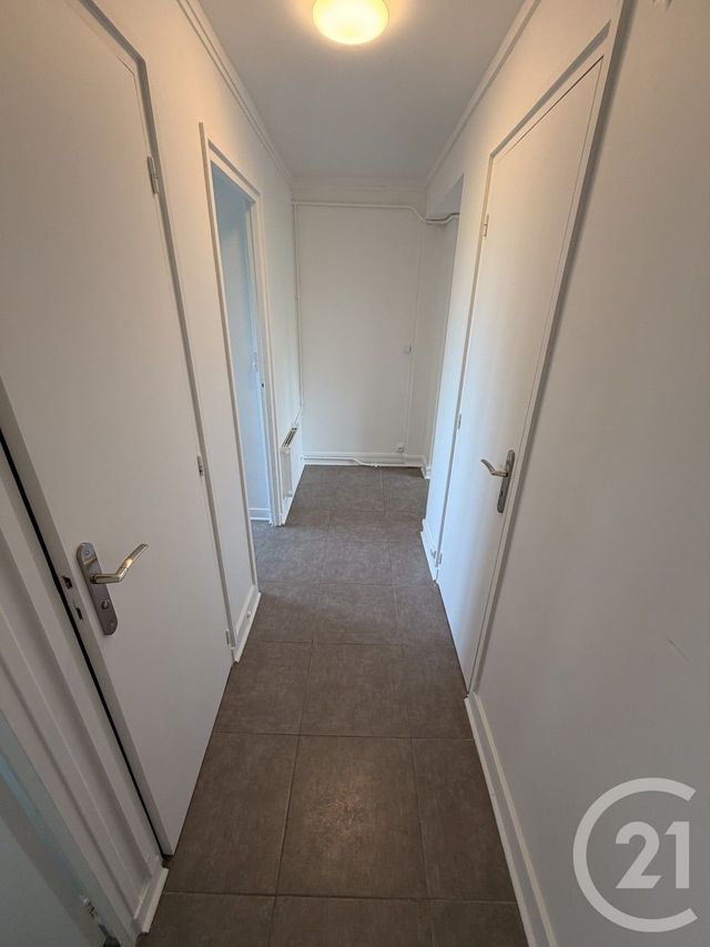 Appartement F3 &agrave; louer - 3 pi&egrave;ces - 56 m2 - Thiais - 94 - ILE-DE-FRANCE