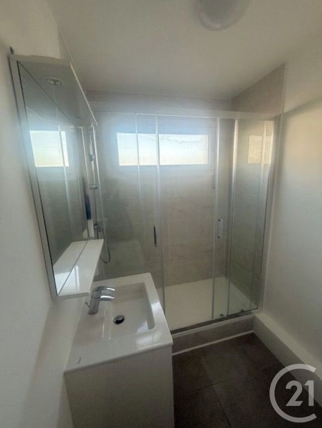 Appartement F3 &agrave; louer - 3 pi&egrave;ces - 56 m2 - Thiais - 94 - ILE-DE-FRANCE