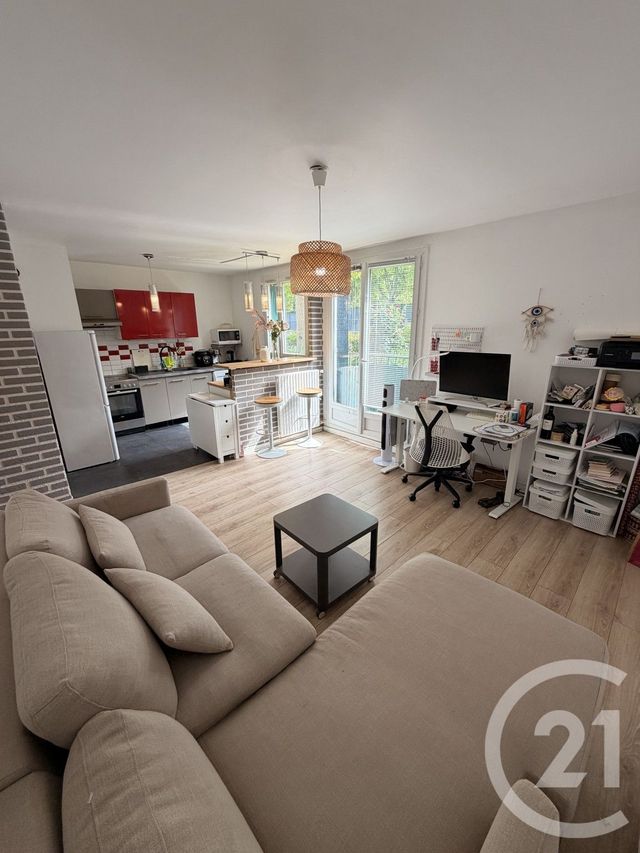 Appartement Studio &agrave; louer - 1 pi&egrave;ce - 32 m2 - Chevilly Larue - 94 - ILE-DE-FRANCE