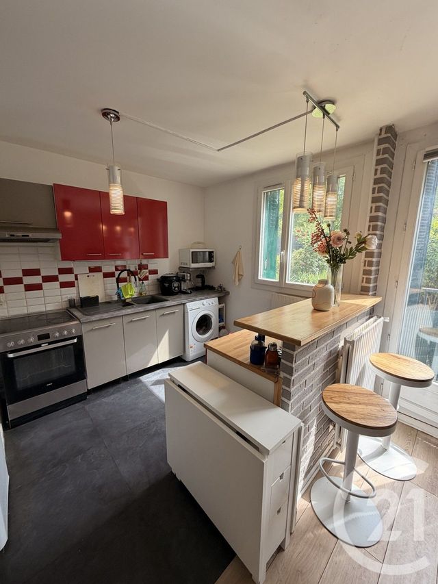Appartement Studio &agrave; louer - 1 pi&egrave;ce - 32 m2 - Chevilly Larue - 94 - ILE-DE-FRANCE