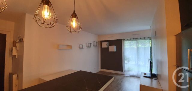 Appartement F1 bis &agrave; louer - 2 pi&egrave;ces - 30 m2 - St Maurice - 94 - ILE-DE-FRANCE