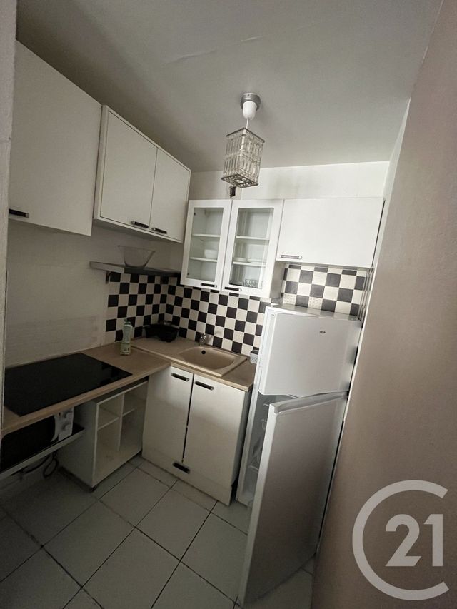 Appartement F2 &agrave; louer - 2 pi&egrave;ces - 48,42 m2 - Pontault Combault - 77 - ILE-DE-FRANCE