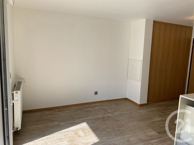 Appartement F1 &agrave; louer - 1 pi&egrave;ce - 22 m2 - Livry Gargan - 93 - ILE-DE-FRANCE