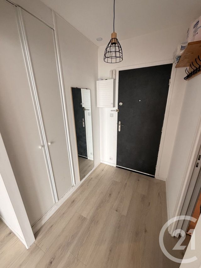 Appartement F2 &agrave; louer - 2 pi&egrave;ces - 47 m2 - Neuilly Sur Marne - 93 - ILE-DE-FRANCE