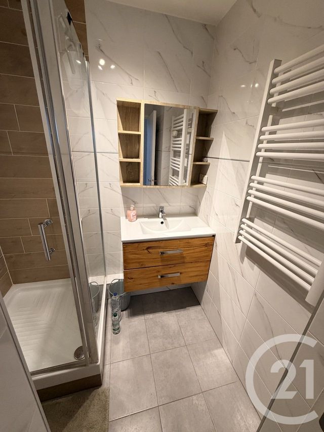 Appartement F2 &agrave; louer - 2 pi&egrave;ces - 47 m2 - Neuilly Sur Marne - 93 - ILE-DE-FRANCE