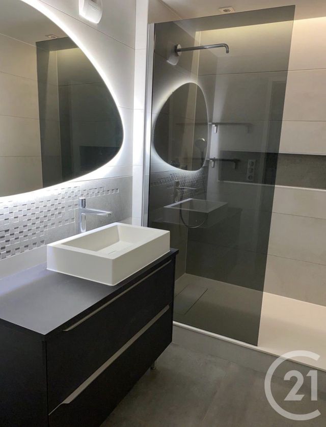 Appartement F3 &agrave; louer - 3 pi&egrave;ces - 80 m2 - Combs La Ville - 77 - ILE-DE-FRANCE