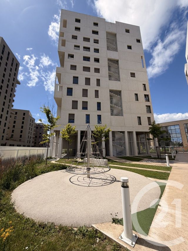 Appartement F3 &agrave; louer - 3 pi&egrave;ces - 64 m2 - Ivry Sur Seine - 94 - ILE-DE-FRANCE