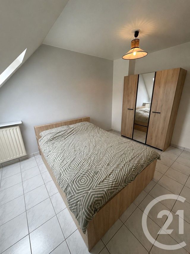 Appartement F2 &agrave; louer - 2 pi&egrave;ces - 37 m2 - Brie Comte Robert - 77 - ILE-DE-FRANCE