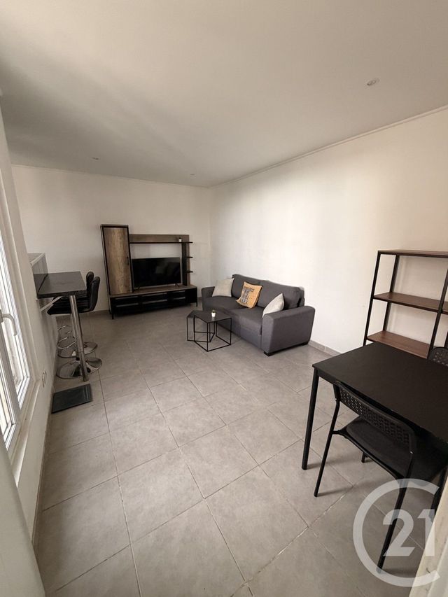 Appartement F2 &agrave; louer - 2 pi&egrave;ces - 34 m2 - Villeneuve St Georges - 94 - ILE-DE-FRANCE