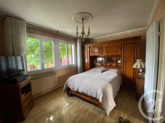 Maison &agrave; vendre - 7 pi&egrave;ces - 101 m2 - Roissy En Brie - 77 - ILE-DE-FRANCE