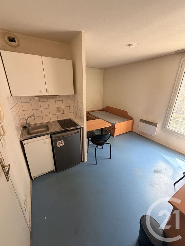 Appartement F1 à louer PARIS