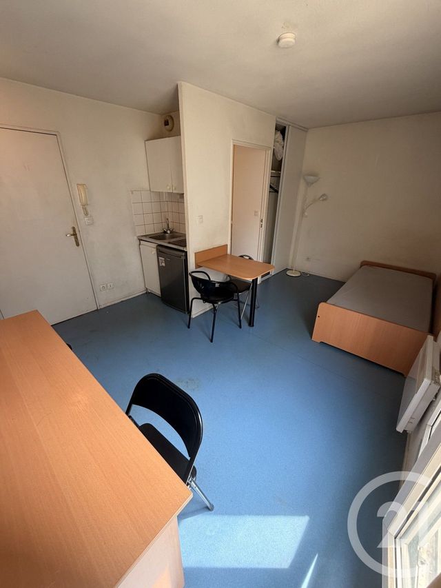 Appartement F1 &agrave; louer - 1 pi&egrave;ce - 19 m2 - Paris - 75020 - ILE-DE-FRANCE