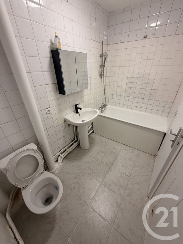 Appartement F1 &agrave; louer - 1 pi&egrave;ce - 25 m2 - Garges Les Gonesse - 95 - ILE-DE-FRANCE