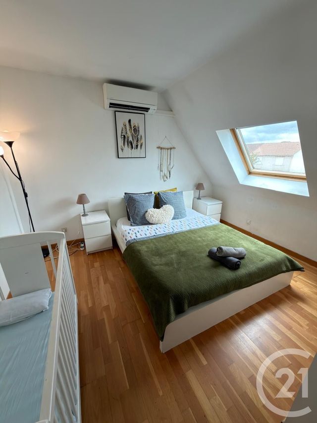 Maison &agrave; louer - 4 pi&egrave;ces - 97 m2 - Pontault Combault - 77 - ILE-DE-FRANCE