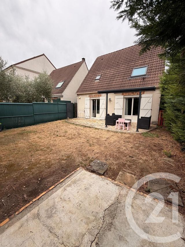 Maison &agrave; louer - 4 pi&egrave;ces - 97 m2 - Pontault Combault - 77 - ILE-DE-FRANCE