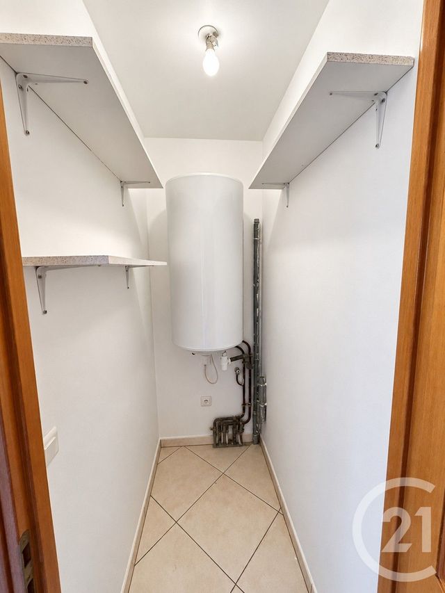 Appartement Duplex &agrave; louer - 3 pi&egrave;ces - 76 m2 - Mandres Les Roses - 94 - ILE-DE-FRANCE