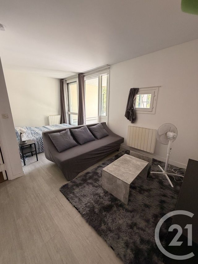 Appartement F1 &agrave; louer - 1 pi&egrave;ce - 35 m2 - Noisy Le Grand - 93 - ILE-DE-FRANCE
