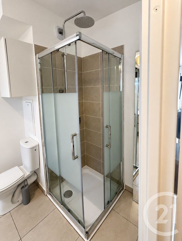 Appartement F3 &agrave; louer - 3 pi&egrave;ces - 70 m2 - Neuilly Sur Marne - 93 - ILE-DE-FRANCE