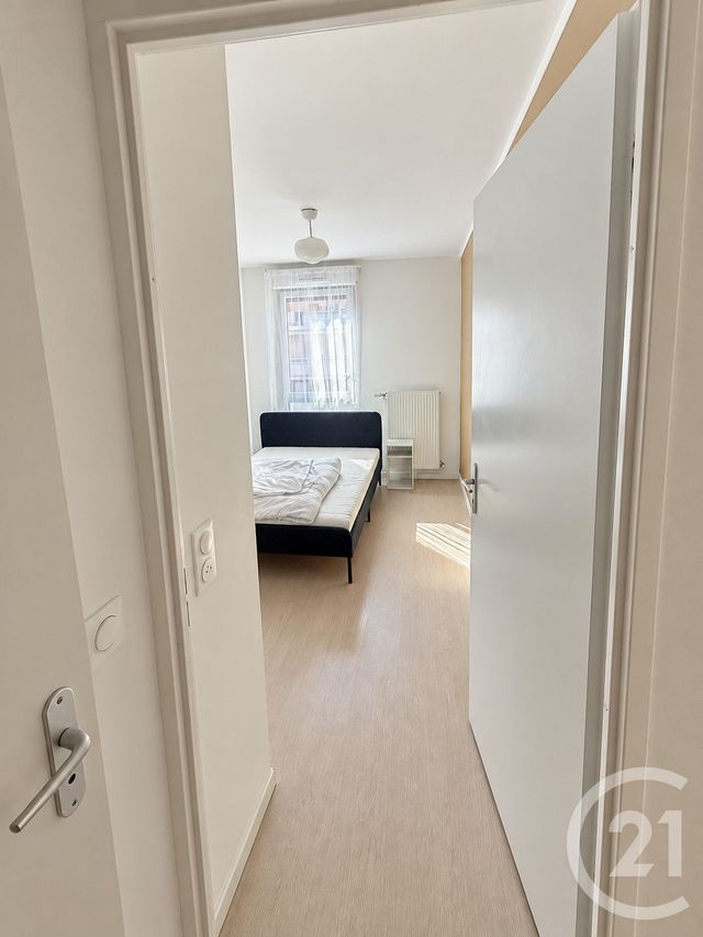 Appartement F3 &agrave; louer - 3 pi&egrave;ces - 70 m2 - Neuilly Sur Marne - 93 - ILE-DE-FRANCE