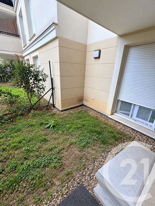 Appartement F2 &agrave; louer - 2 pi&egrave;ces - 40 m2 - Le Blanc Mesnil - 93 - ILE-DE-FRANCE
