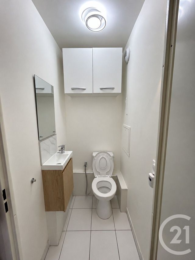 Appartement F3 &agrave; louer - 3 pi&egrave;ces - 61 m2 - Le Blanc Mesnil - 93 - ILE-DE-FRANCE