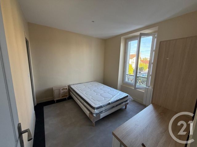 Maison &agrave; louer - 4 pi&egrave;ces - 88 m2 - Livry Gargan - 93 - ILE-DE-FRANCE