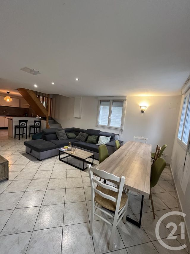 Prix immobilier NEUFMOUTIERS EN BRIE - Photo d’une maison vendue