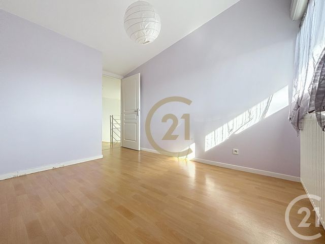 Appartement F3 &agrave; louer - 3 pi&egrave;ces - 64,87 m2 - Hericourt - 70 - FRANCHE-COMTE